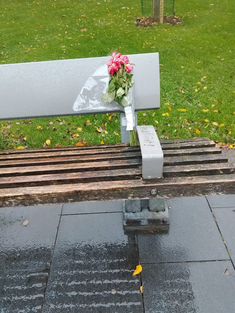 CINCI SEMNE CĂ BĂRBATUL NU TE MAI IUBEȘTE