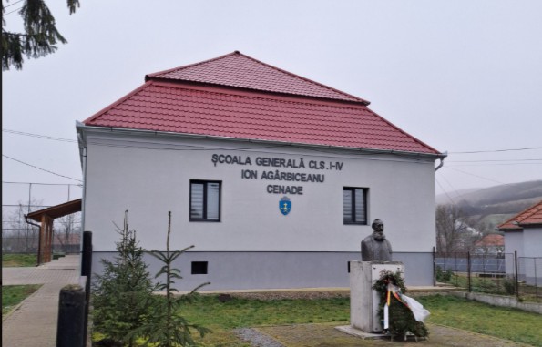 ȘCOALĂ RENOVATĂ „ENERGETIC MODERAT” LA CENADE